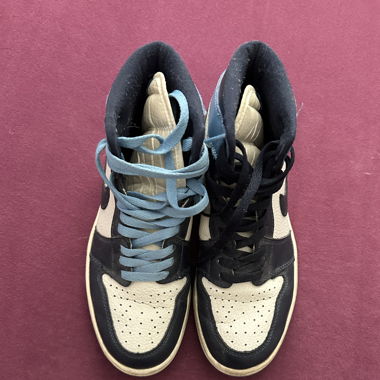 Jordan 1 High OG Obsidian