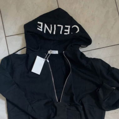 Celine Jacke L