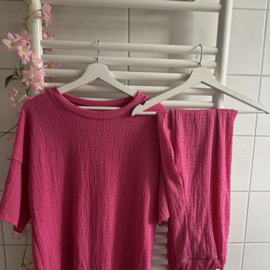 Ensemble rose 