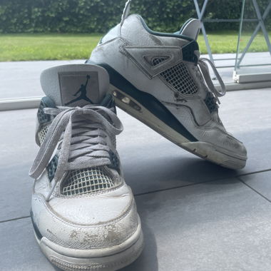 Air Jordan 4 Retro oxidiertes Grün