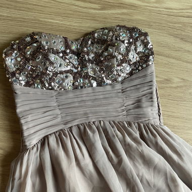 Pailletten Bandeau-Maxikleid