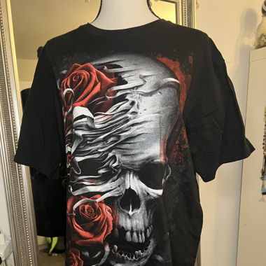 T-shirt – Design noir avec tête de mort Taille XL