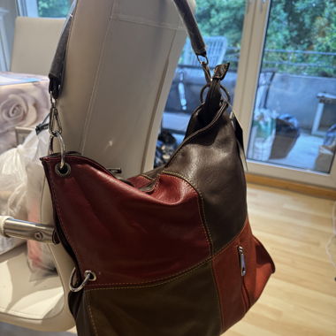 Handtasche