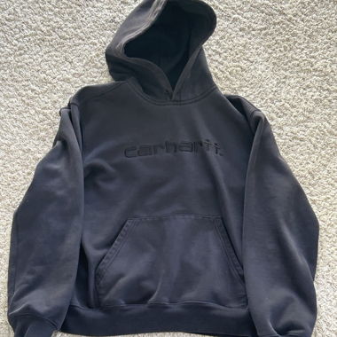 black carhartt hoodie