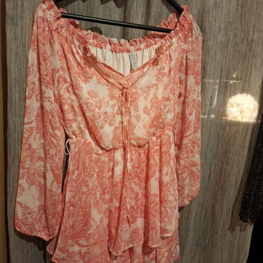 Blusa floreale rosa