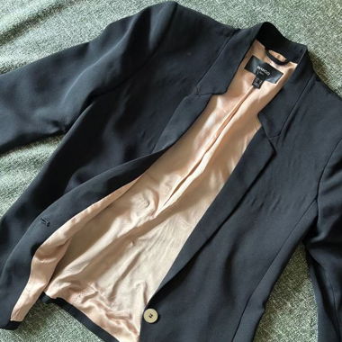 Blazer nero, Mango