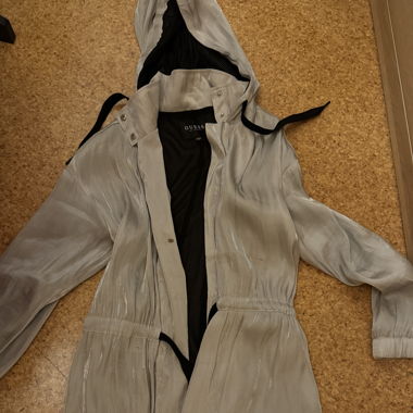 Cappotto leggero di Guess, argento