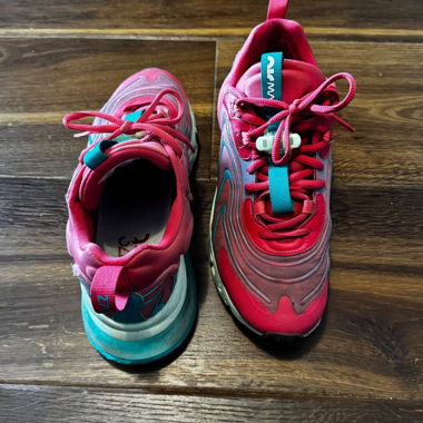 Nike Air Max 270 React