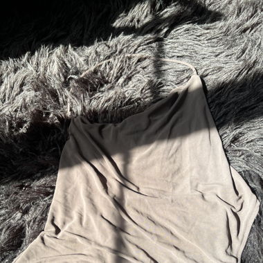 Asymmetrical top