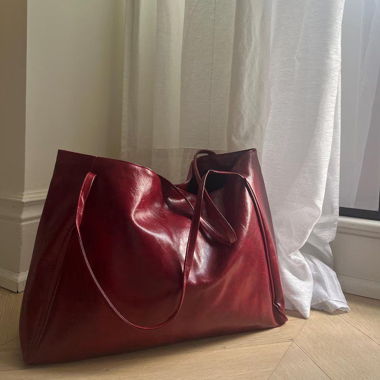 New Burgundy Soft Leather Shoulder Bag