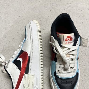 Nike Sneaker
