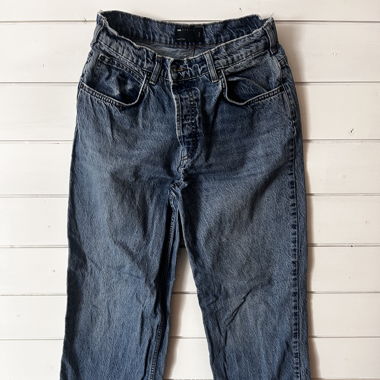 Straight Leg Jeans 