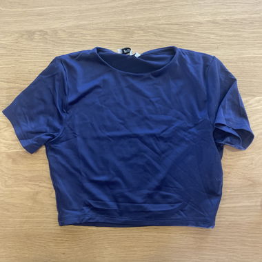 T-shirt corto blu