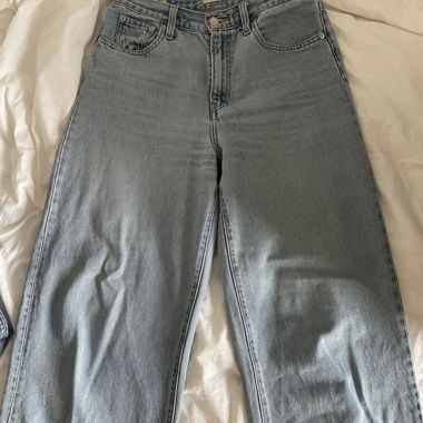 Levi’s Balloon Leg Jeans hellblau Grösse 28
