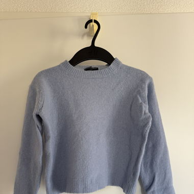 Pull Brandy Melville bleu ciel