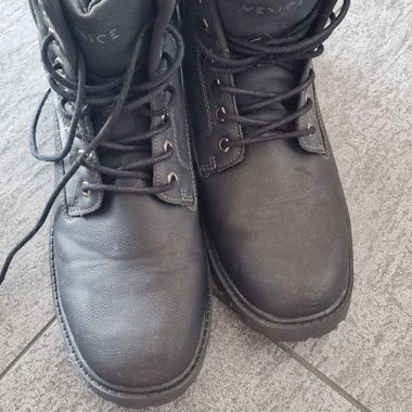 Scarpe nere Venture