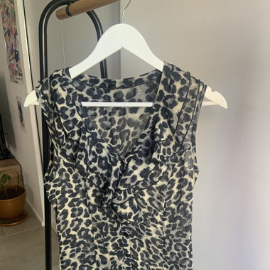 Asimu Top