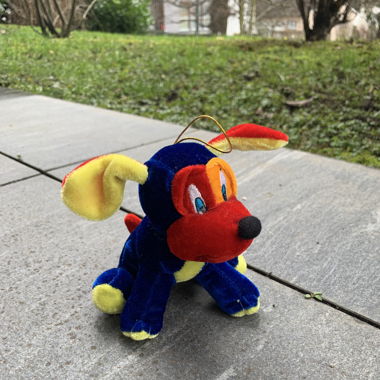 farbiger hund plushie plüschtier