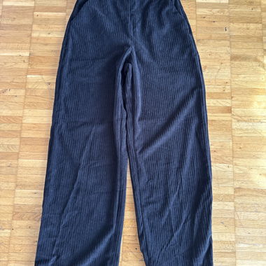 Pantaloni casual a gamba larga in velluto a coste neri