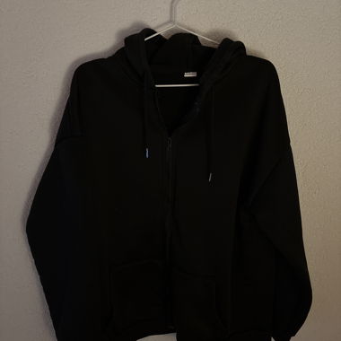 Felpa con zip nera