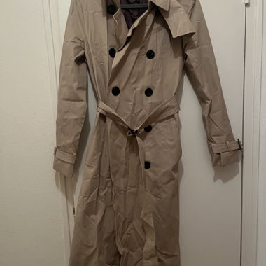 Trenchcoat Massimo Dutti