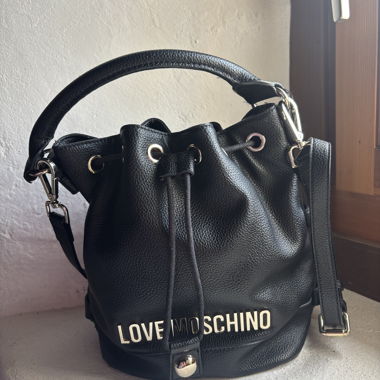 Love Moschino Bucket Bag