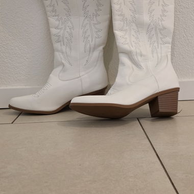 Santiags blanches pointure 40
