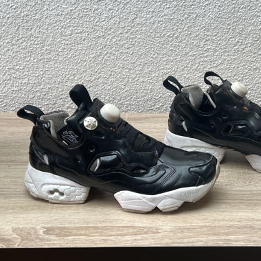 Reebok Instapump Fury Overbranded black patent