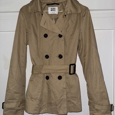 Vero Moda short beige trench coat, size S