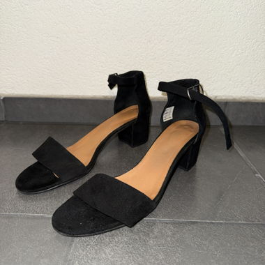 Open High Heels