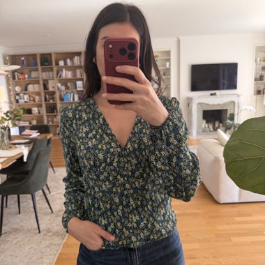 Green Floral Long-Sleeve Blouse