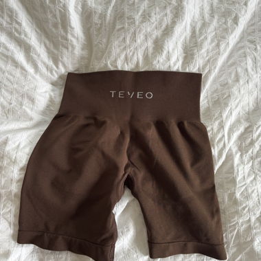 Shorts TEVEO marron