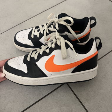 Nike sneakers black and white with orange
