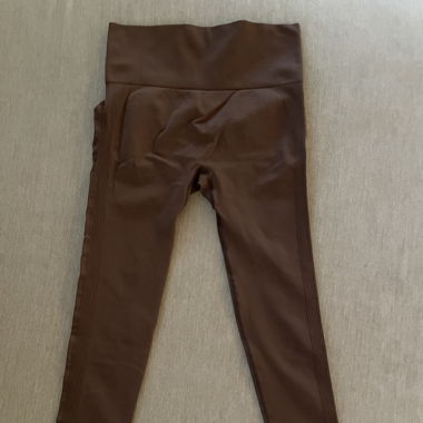 Sportleggins mit Scrunch 