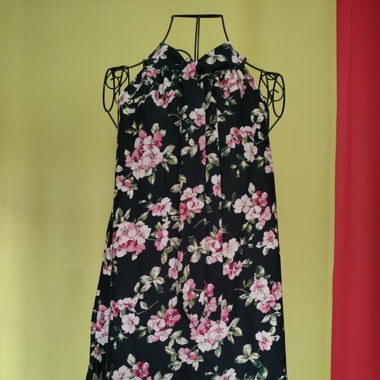 Minikleid mit Floralmuster 