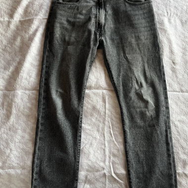 Graue Levi’s Jeans W36 L33