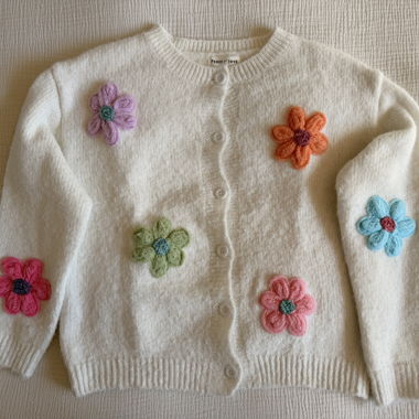 Gilet / Cardigan fleurs blanc crème