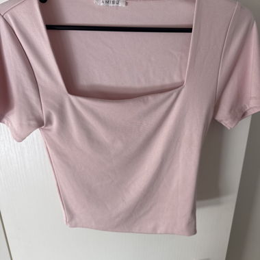 AMISU Pink Top