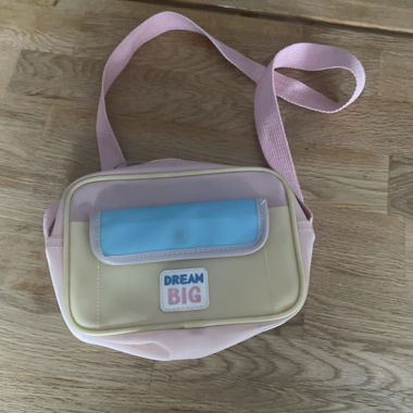 Pastel Waist Bag "Dream Big"