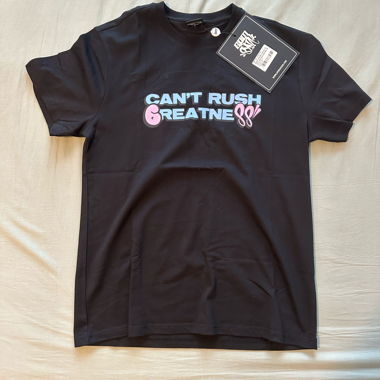 6PM x Syna Can‘t Rush Grateness