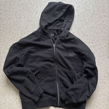 Schwarze Zip-Hoodie