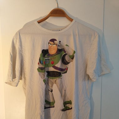 Buzz Light-year tshirt
