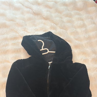 Flauschige Jacke 