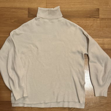 Oysho Cream Ribbed Sweater