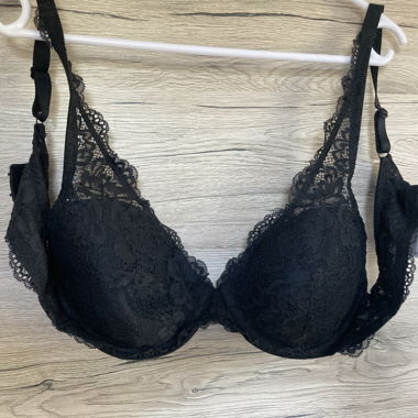 Black Lace Bra 85B
