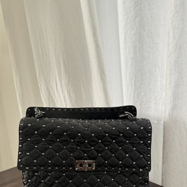 Valentino Garavani Rockstud Large