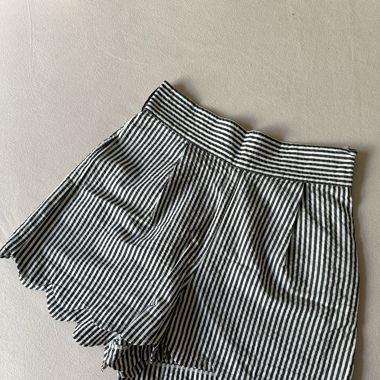 Gestreifte Shorts