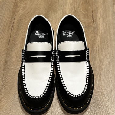 Dr. Martens Loafer