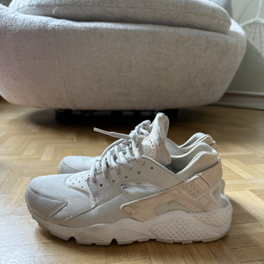 Nike Huarache Beige