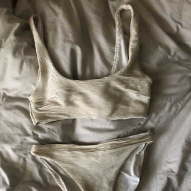 bikini set gold weiss gestreift